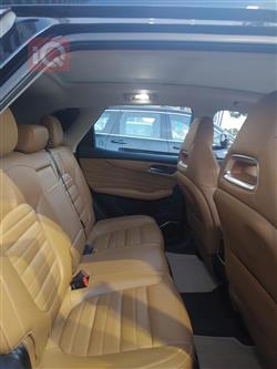ئێم جی HS